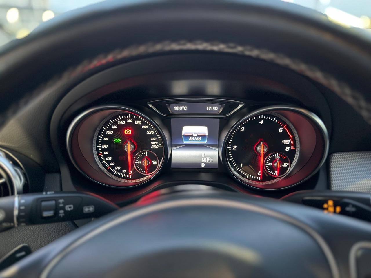 Mercedes-benz GLA 200 d Automatic Sport