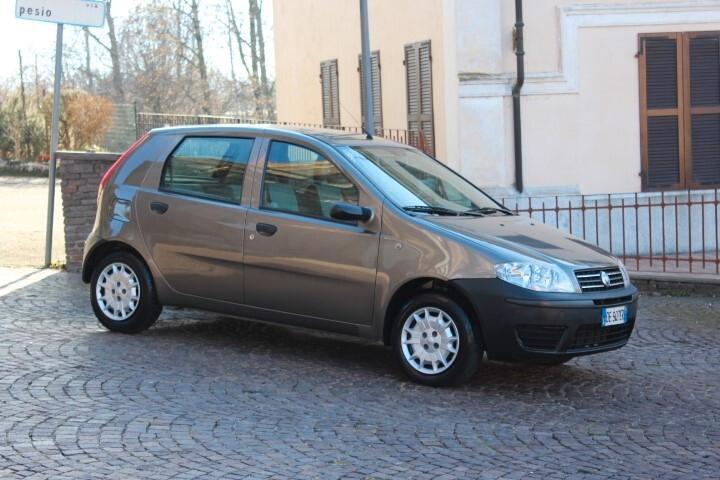 Fiat Punto Classic 1.2 5 porte MOTORE FIRE EX PENSIONATA GOMME 4 STAGIONI DA VETRINA
