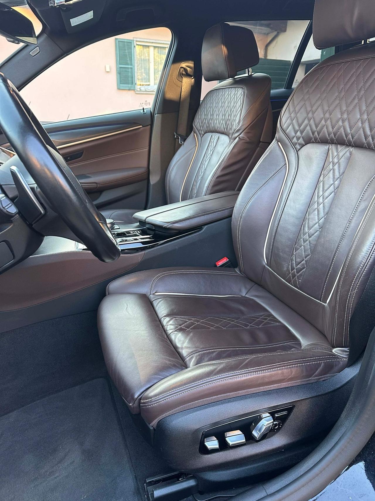 Bmw 520d MSPORT 48V TOURING KMCERT GARANZ UNICOPR