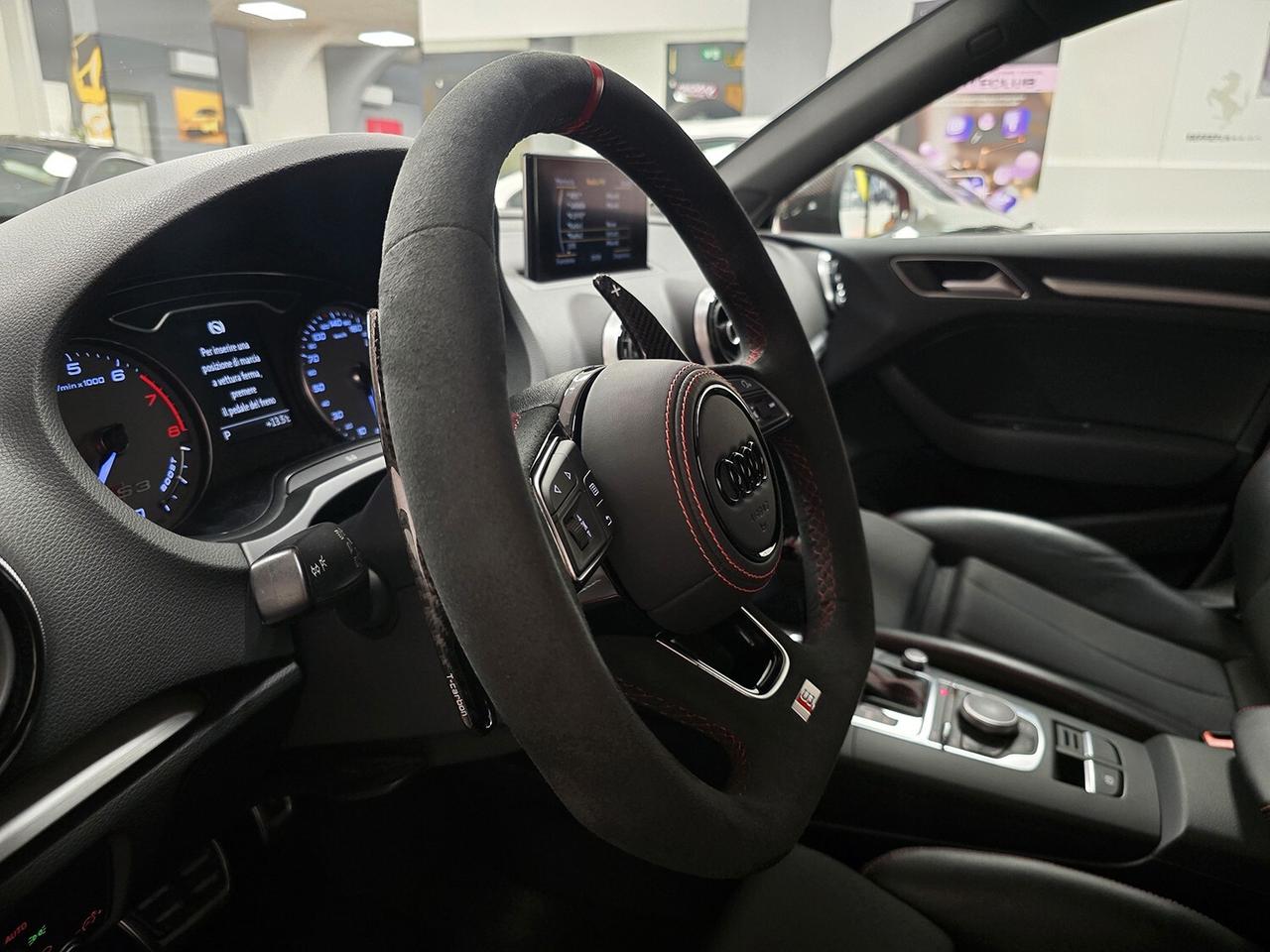 Audi S3 III SPORTBACK 2.0 TFSI QUATTRO_S TRONIC_MISANO RED