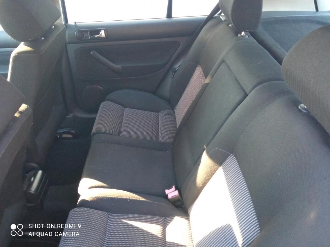 Volkswagen Golf 1.9 TDI 5p.