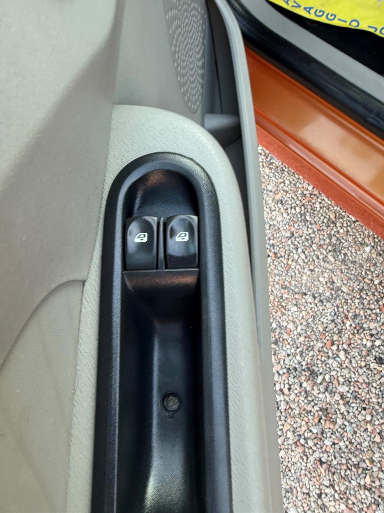 Renault Twingo 1.2 16V LEV Dynamique