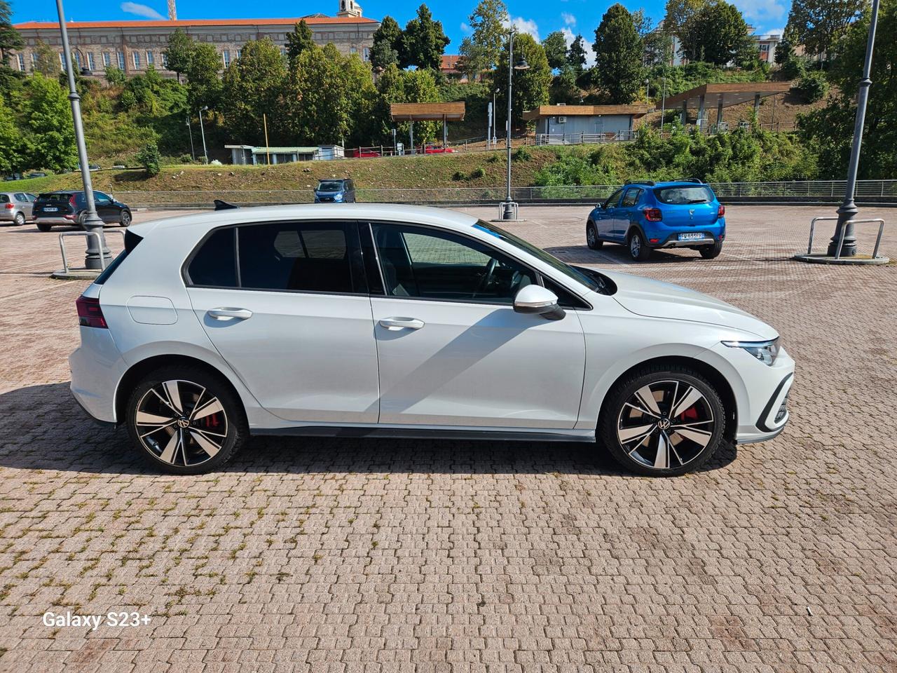 Volkswagen Golf GTE HYBRID elettrica/benzina