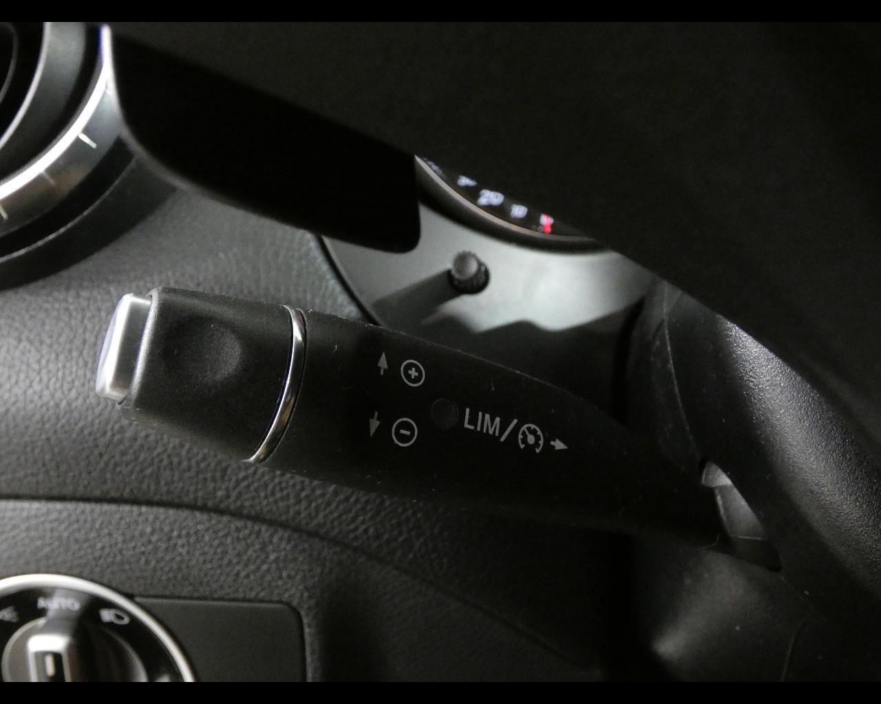 Mercedes-Benz CLA (C/X117) - CLA 200 d S.W. Automatic Sport