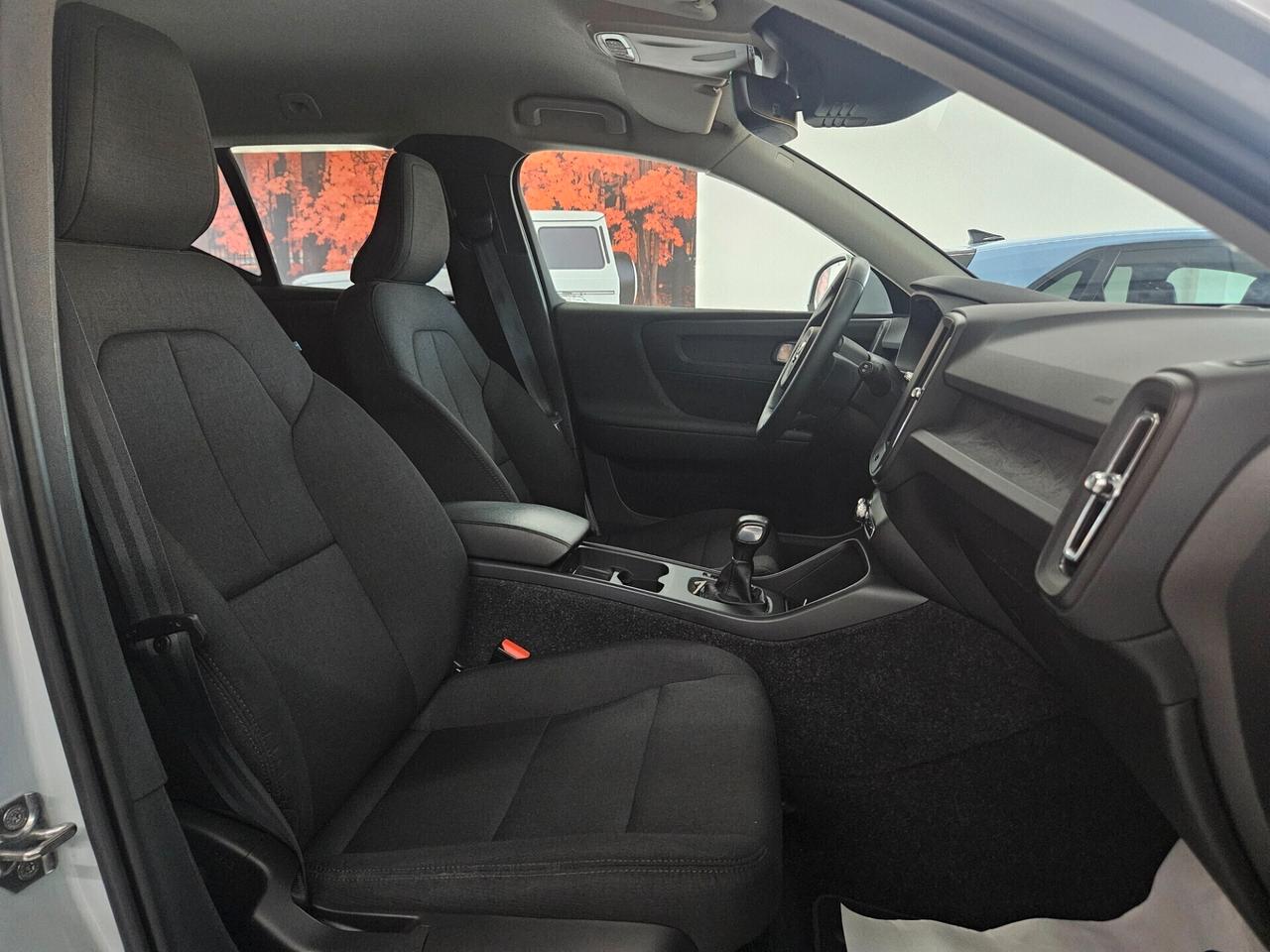 Volvo XC40 2.0 Business awd my20 - IVA ESPOSTA