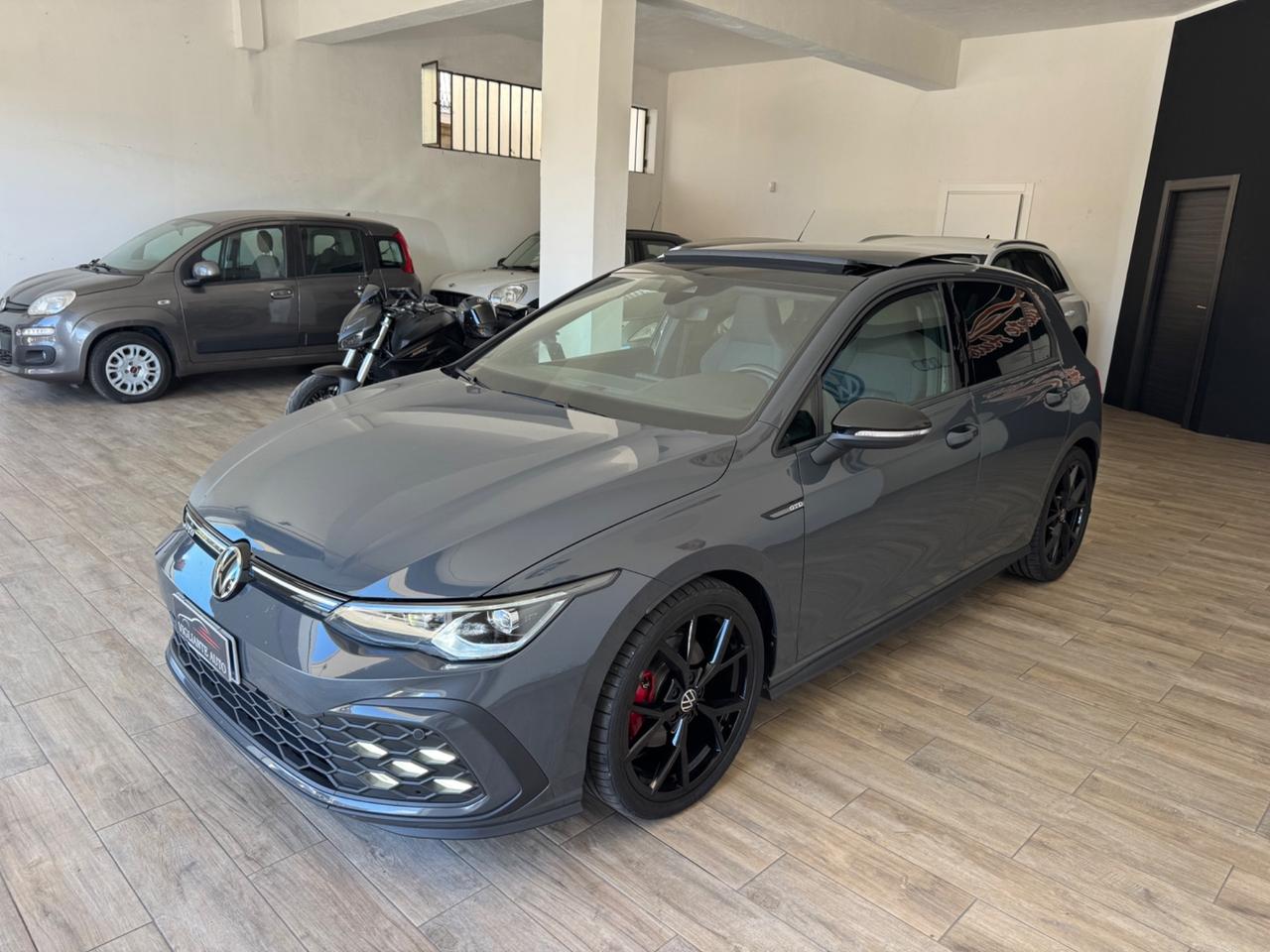 Volkswagen Golf 2.0 TDI DSG GTD