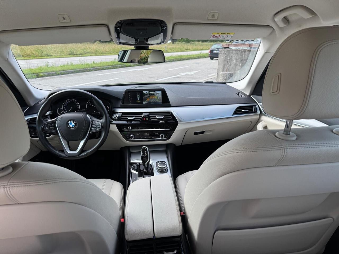 BMW 530d xDrive Touring Sport - IMPECCABILE
