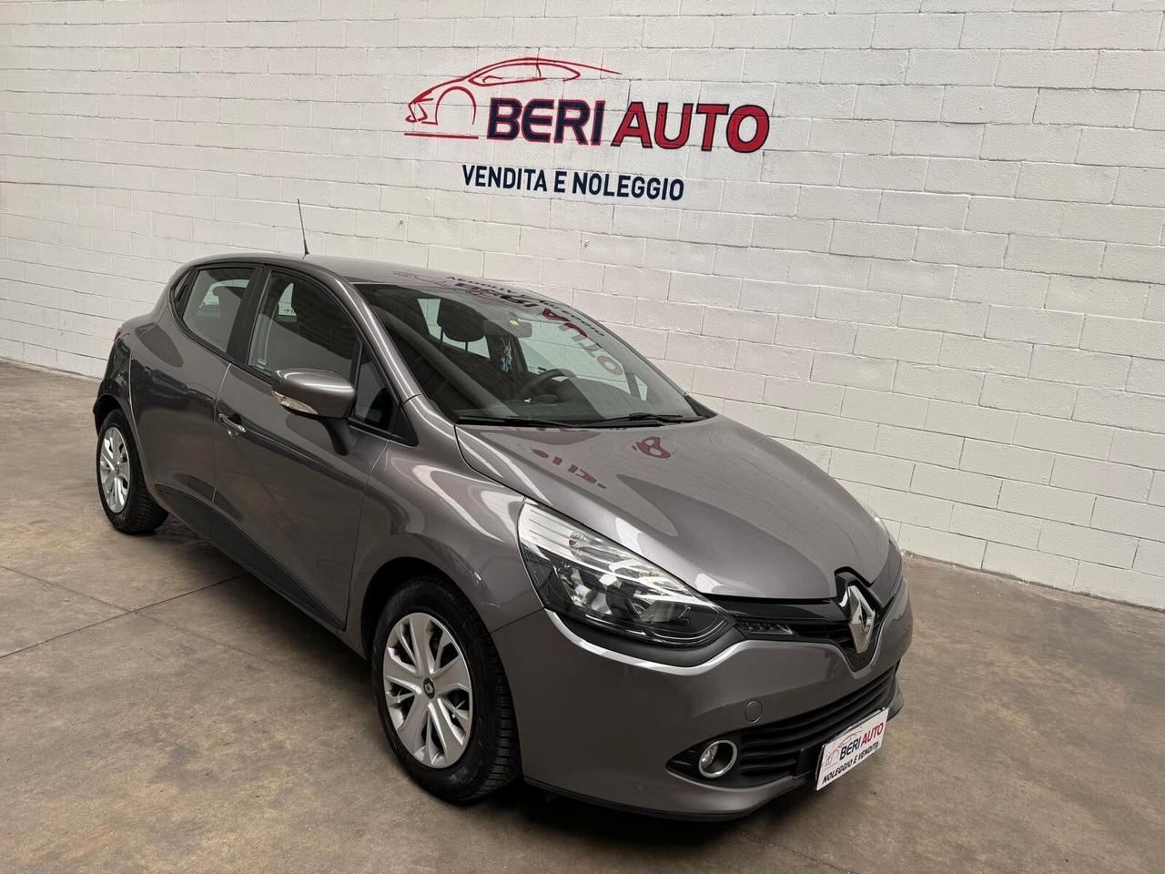 Renault Clio adatta neopatentati