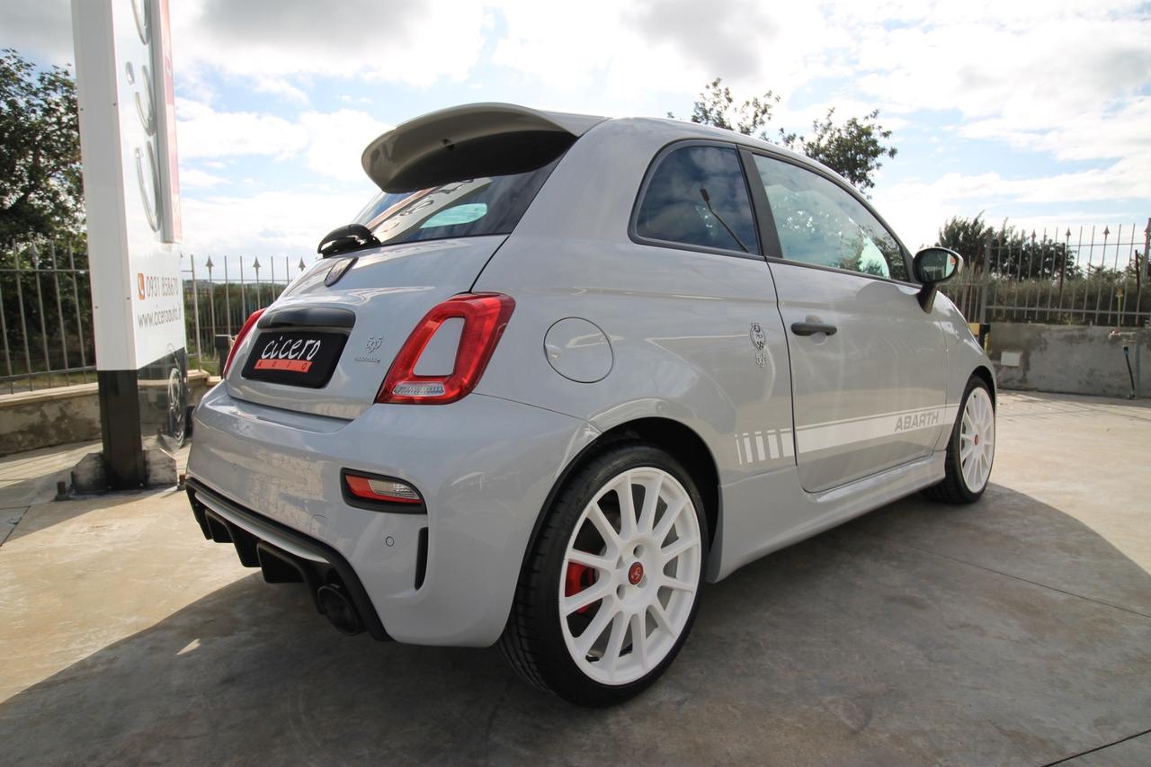 Abarth 595 1.4 Turbo T-Jet 180 CV Esseesse