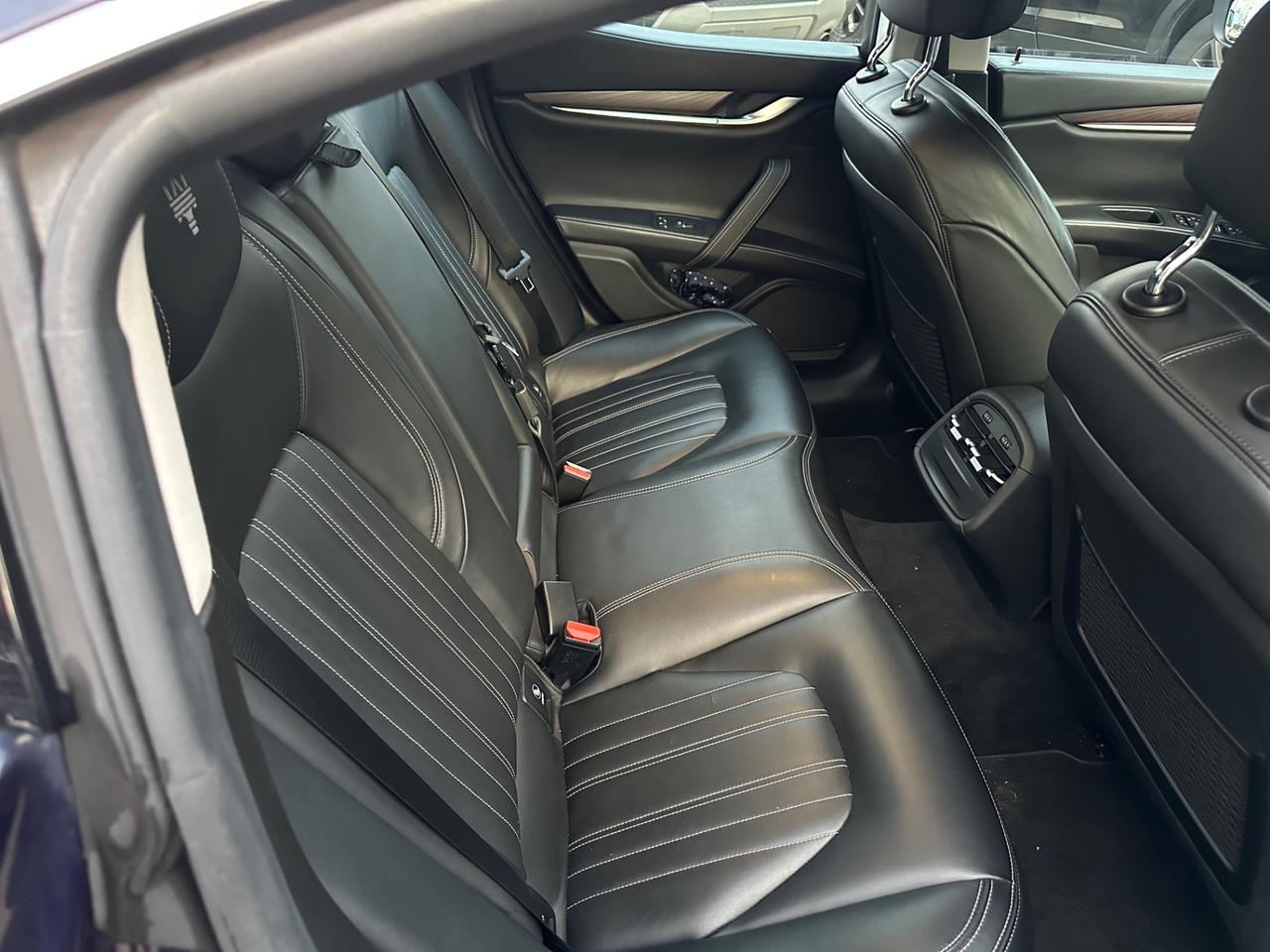 Maserati Ghibli V6 Diesel 275 CV Gransport