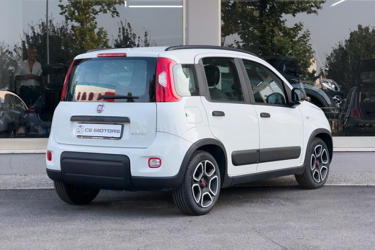 FIAT PANDA 1.0 Hybrid benzina
