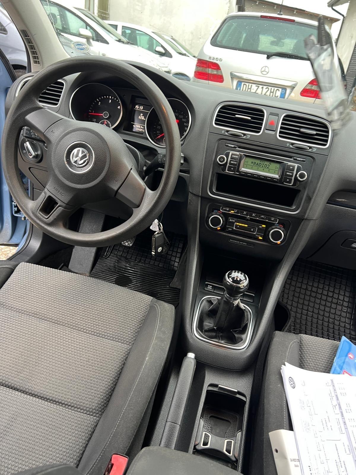 Volkswagen Golf 1.6 TDI DPF 5p. Highline