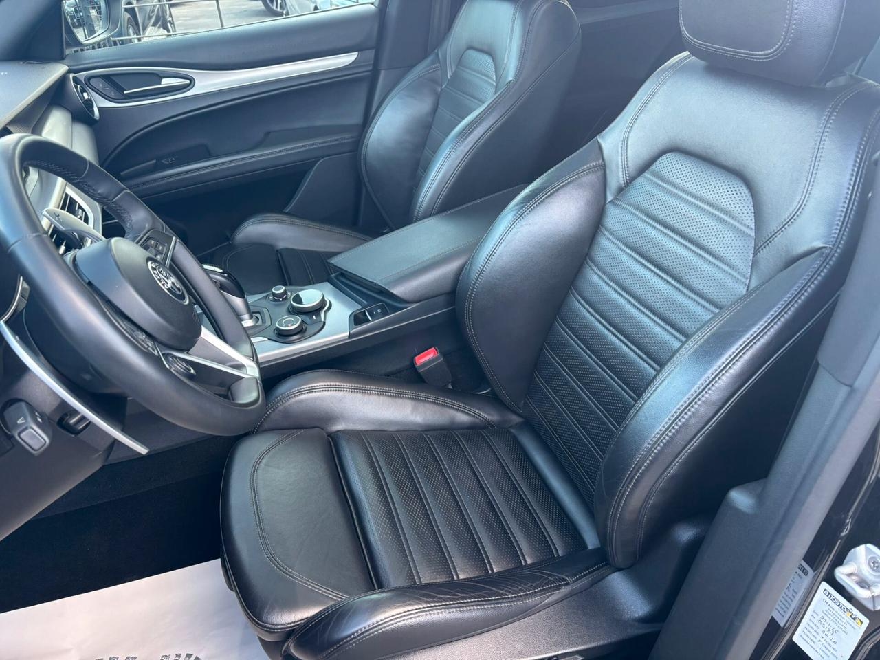Alfa Romeo Stelvio 2.2 Turbodiesel 210 CV AT8 Q4 Super