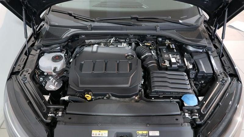 Skoda Octavia 2.0 TDI EVO 85KW AMBITION #CARPLAY#SENSORI PARCHEGGIO#