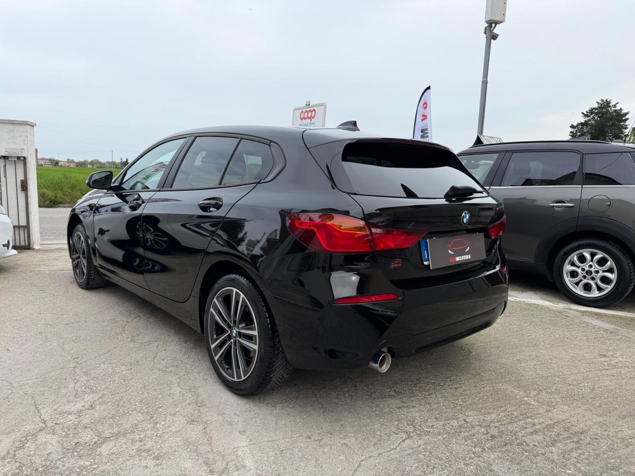 Bmw 118i 5p. Sport F40