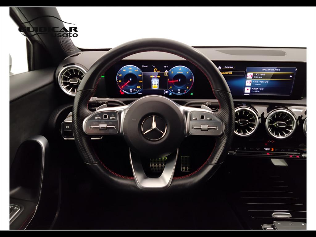 Mercedes-Benz Classe A - W177 2018 - A 180 d Premium auto