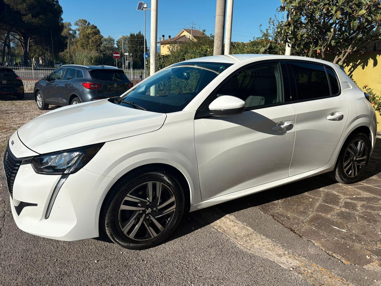 Peugeot 208 PureTech 100 Evolution