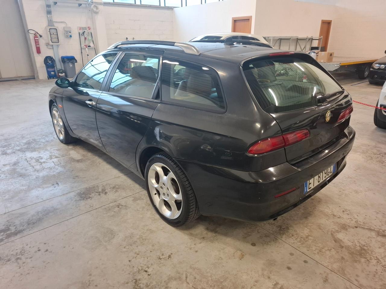 Alfa Romeo 156 1.9 JTD 16V Sportwagon T.I.