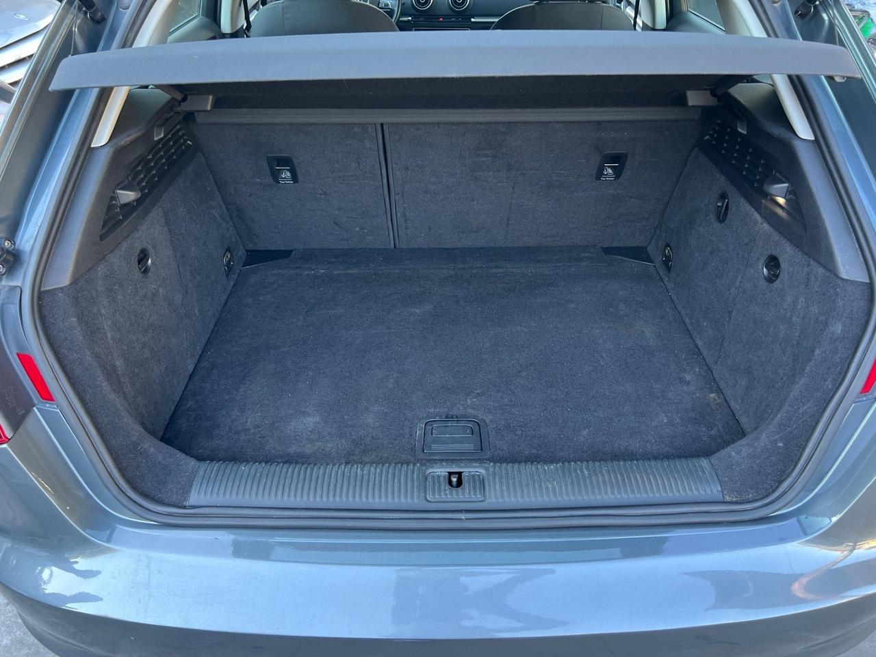 Audi A3 SPB 1.6 TDI Ambiente