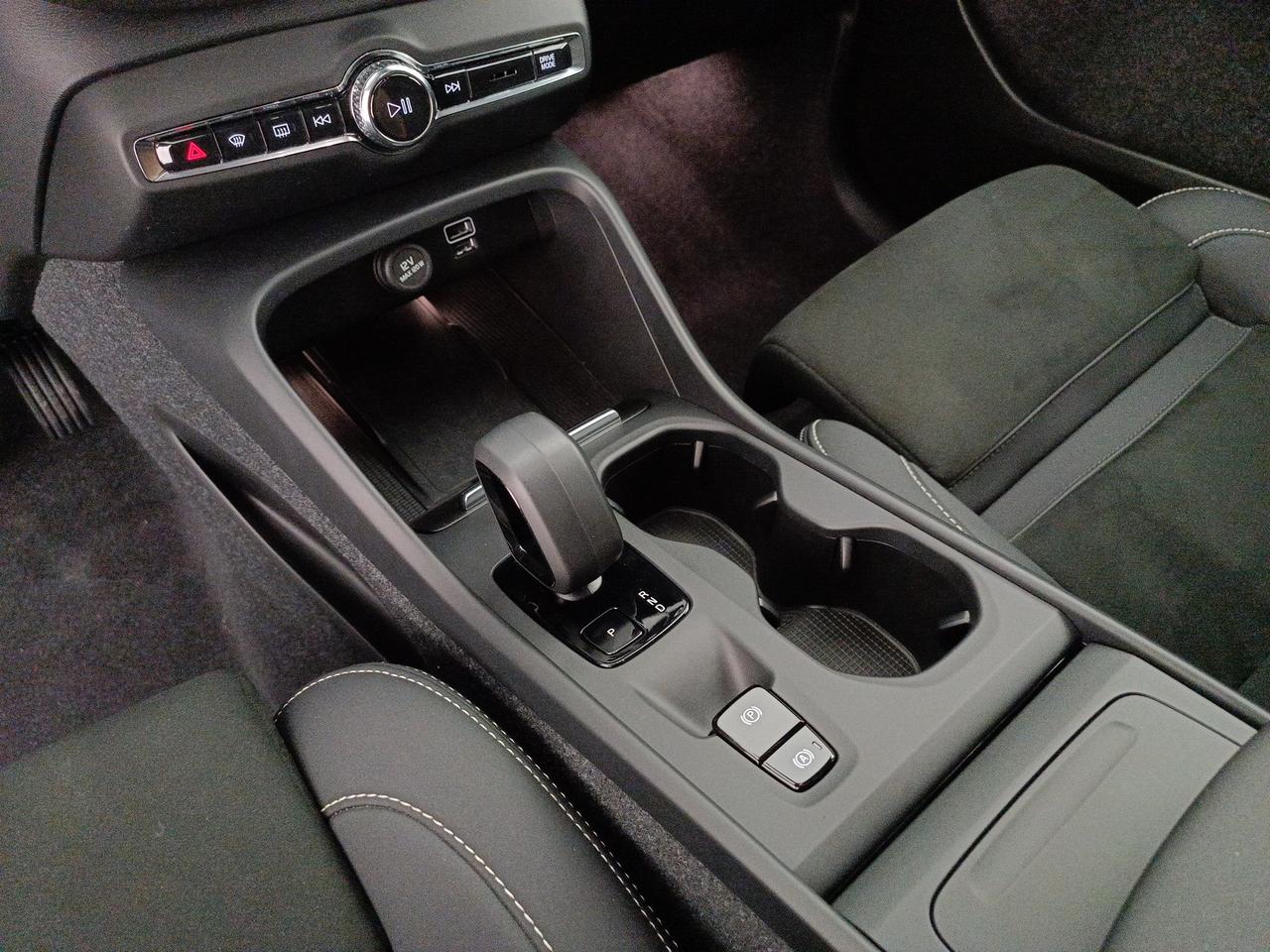 VOLVO XC40 1.5 t2 Essential auto