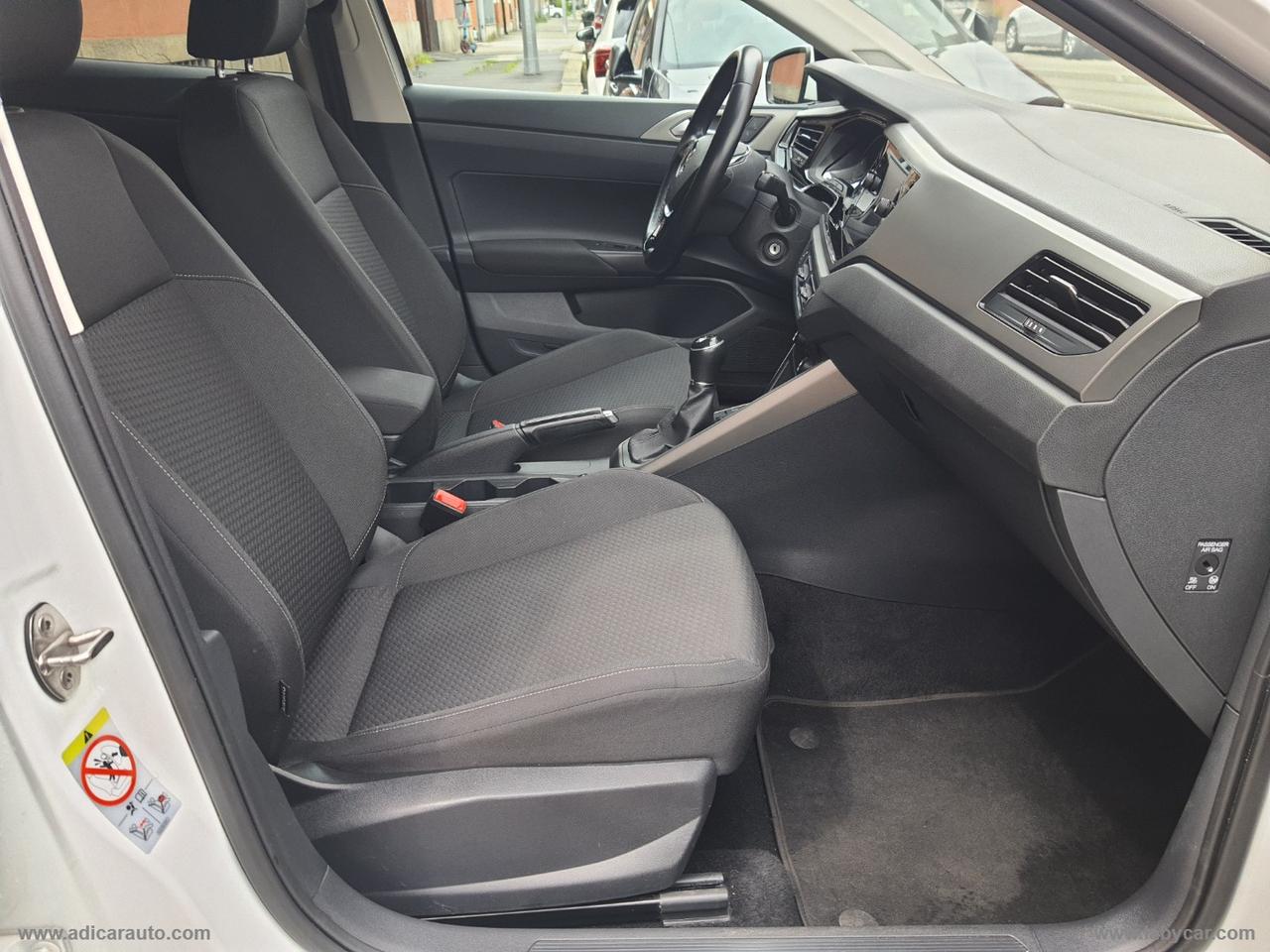 VOLKSWAGEN Polo 1.0 80CV 5p. R-Line