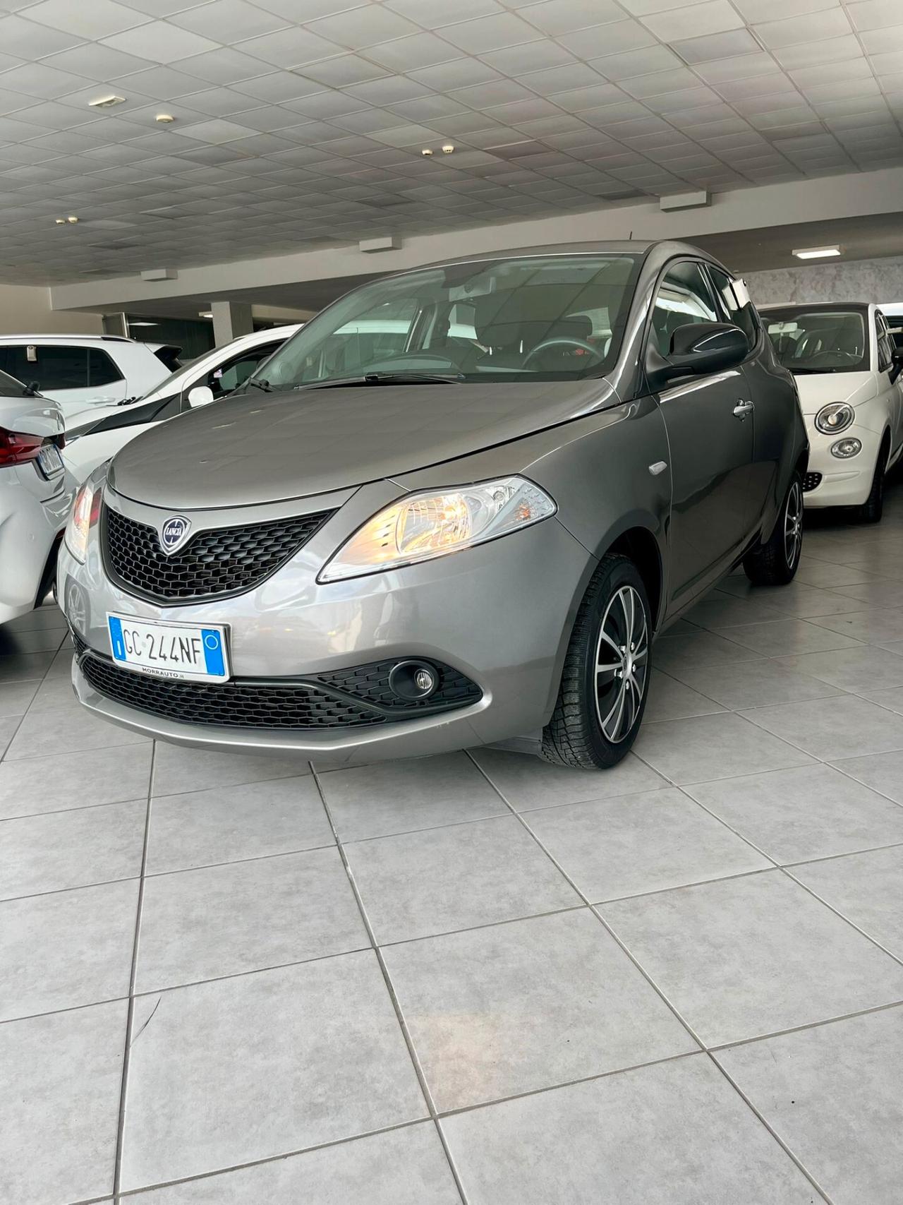 Lancia Ypsilon 1.2 69 CV 5 porte GPL Ecochic Gold