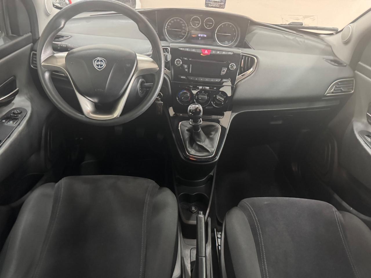 Lancia Ypsilon 1.2 69 CV 5 porte GPL Ecochic Gold