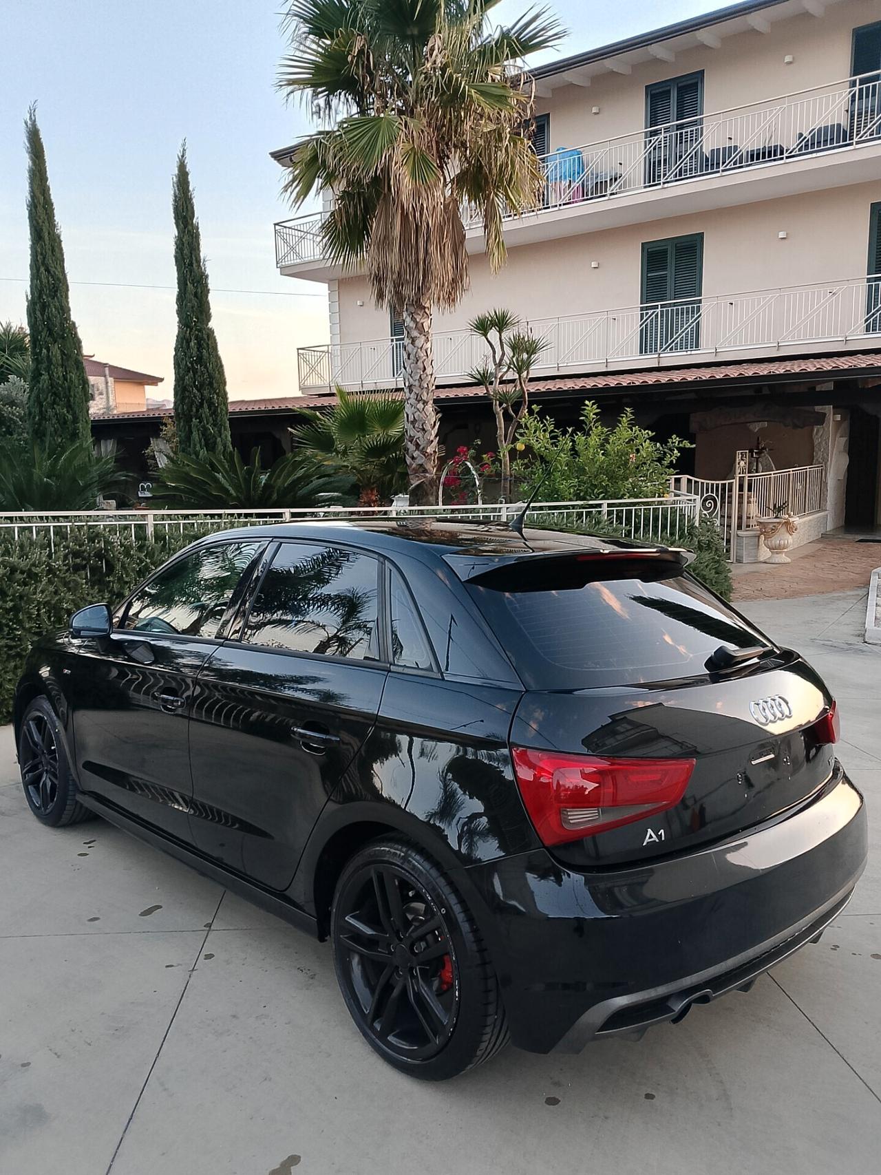 Audi A1 1.6 TDI Attraction