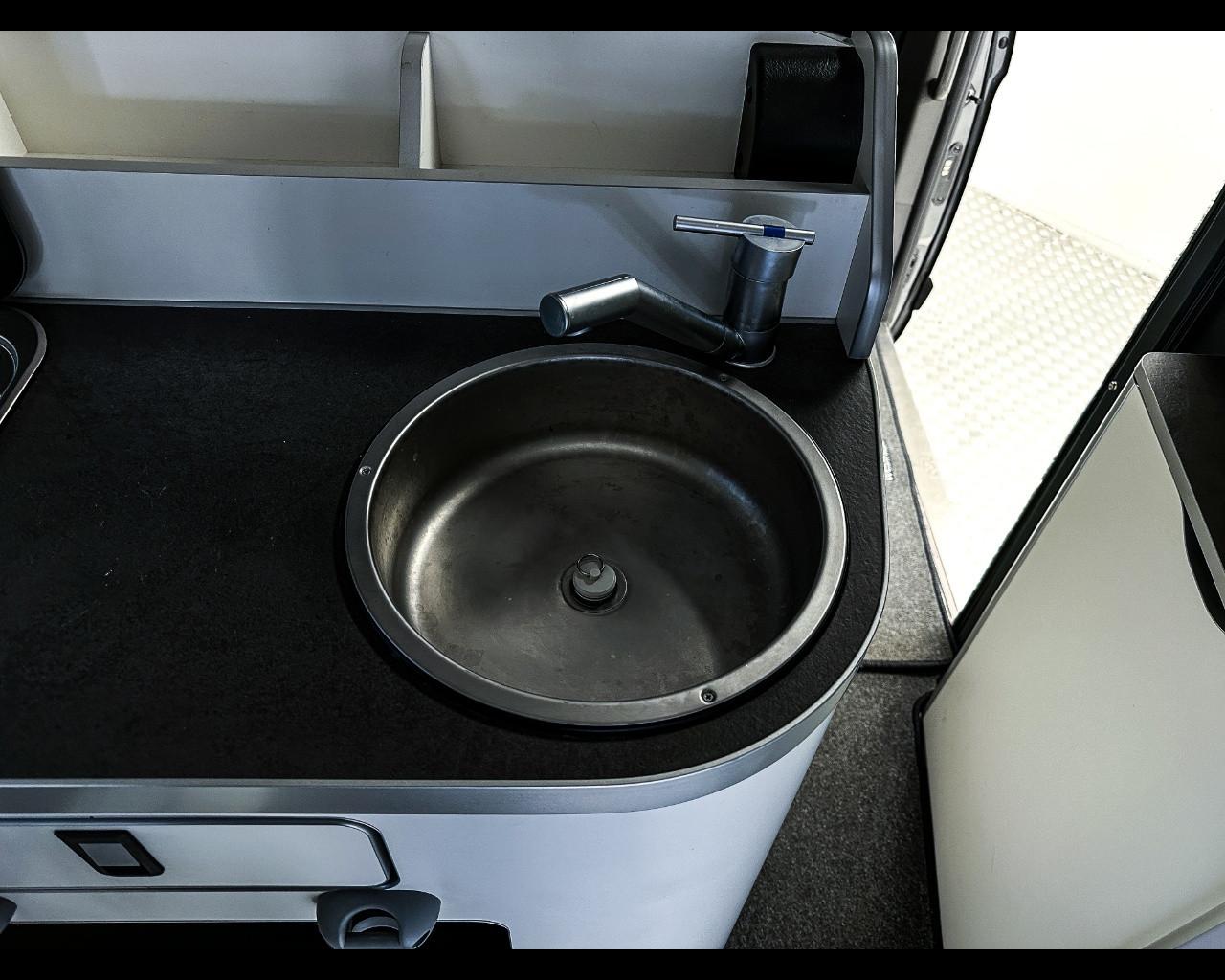 FORD Transit Custom - TRANSIT CUSTOM WESTFALIA NUGGET 320 L1 131 CV