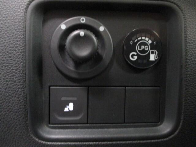 Dacia Duster 1.6 SCe GPL 4x2 Techroad