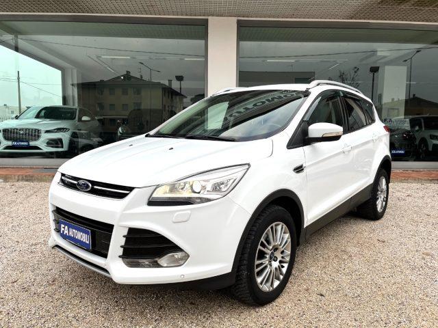 FORD Kuga 2.0 TDCI 140 CV 4WD Powershift Titanium