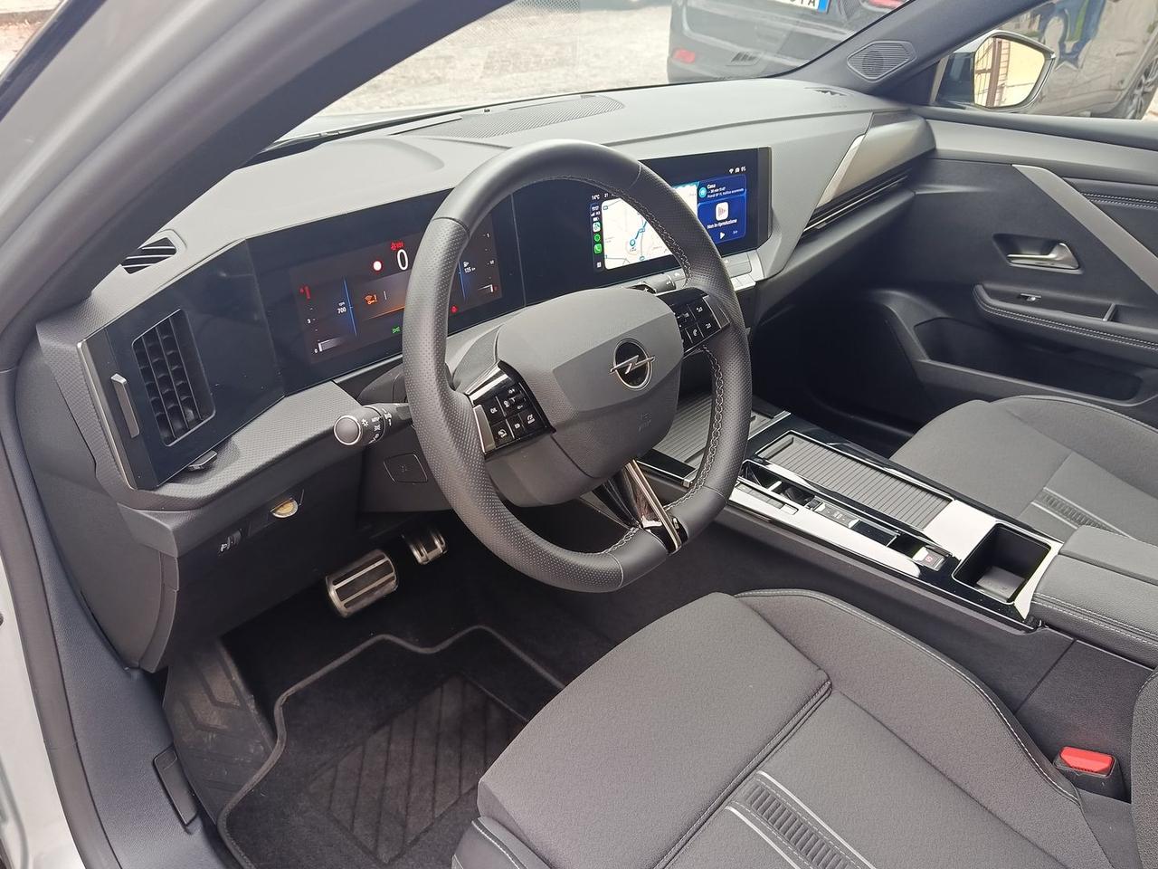 Opel Astra GS 1.5 #9711