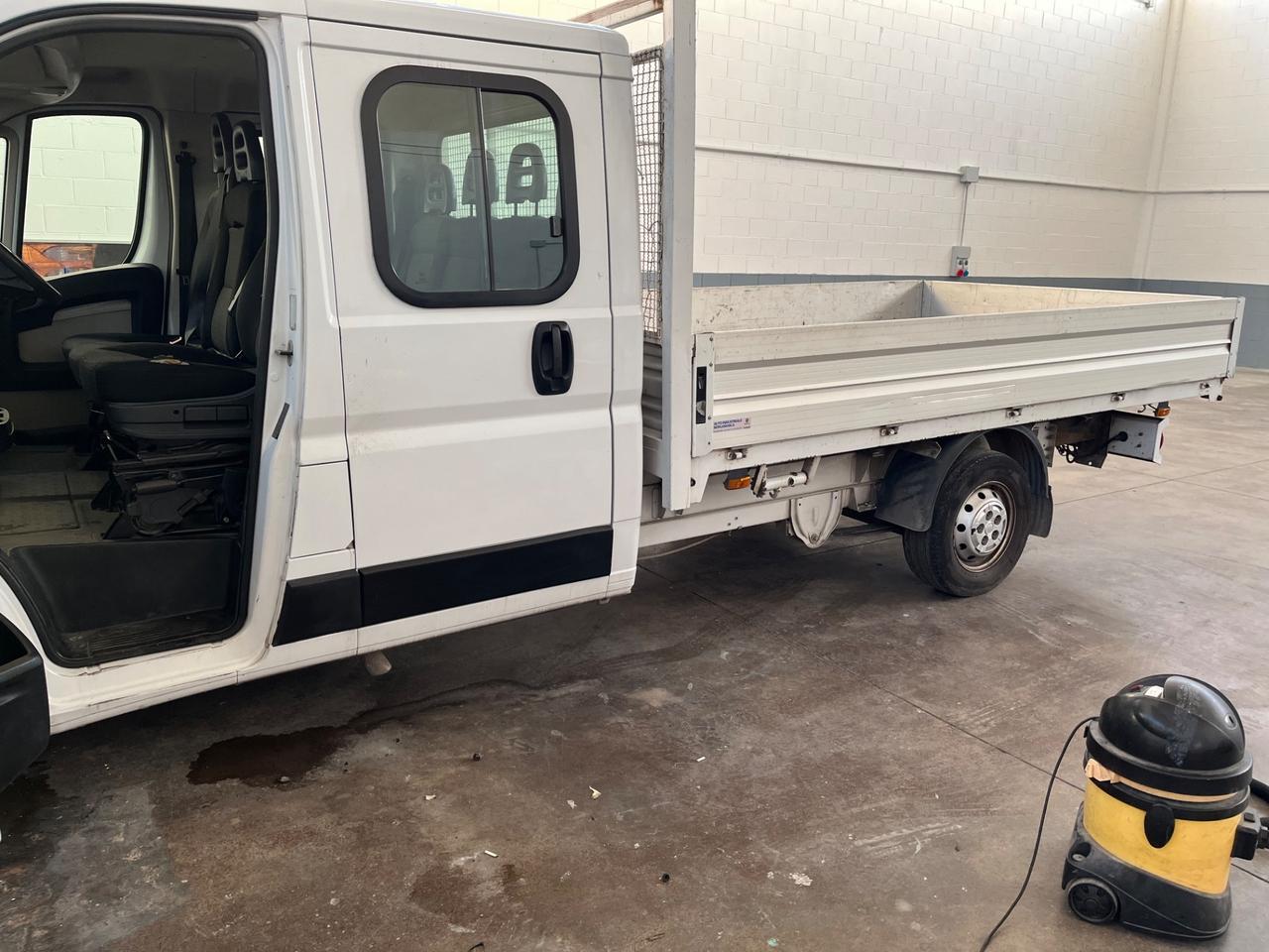 Fiat ducato 35 cassone fisso 2.3mjt 7 posti