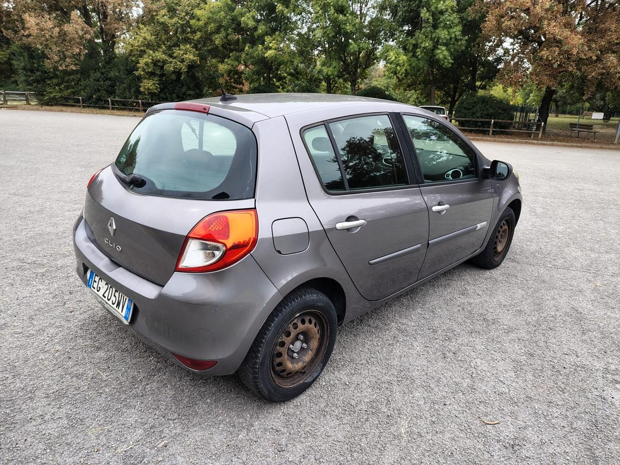 Renault Clio 1.2 16V 5 porte GPL Dynamique