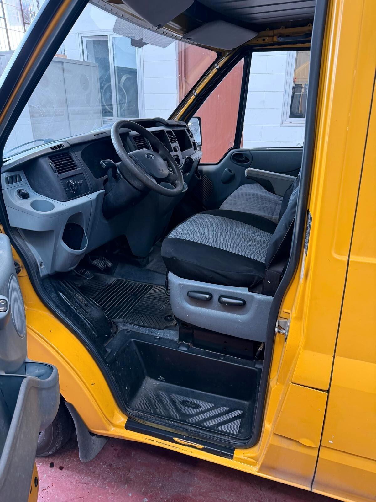 Ford Transit T280 NEOPATENTATI