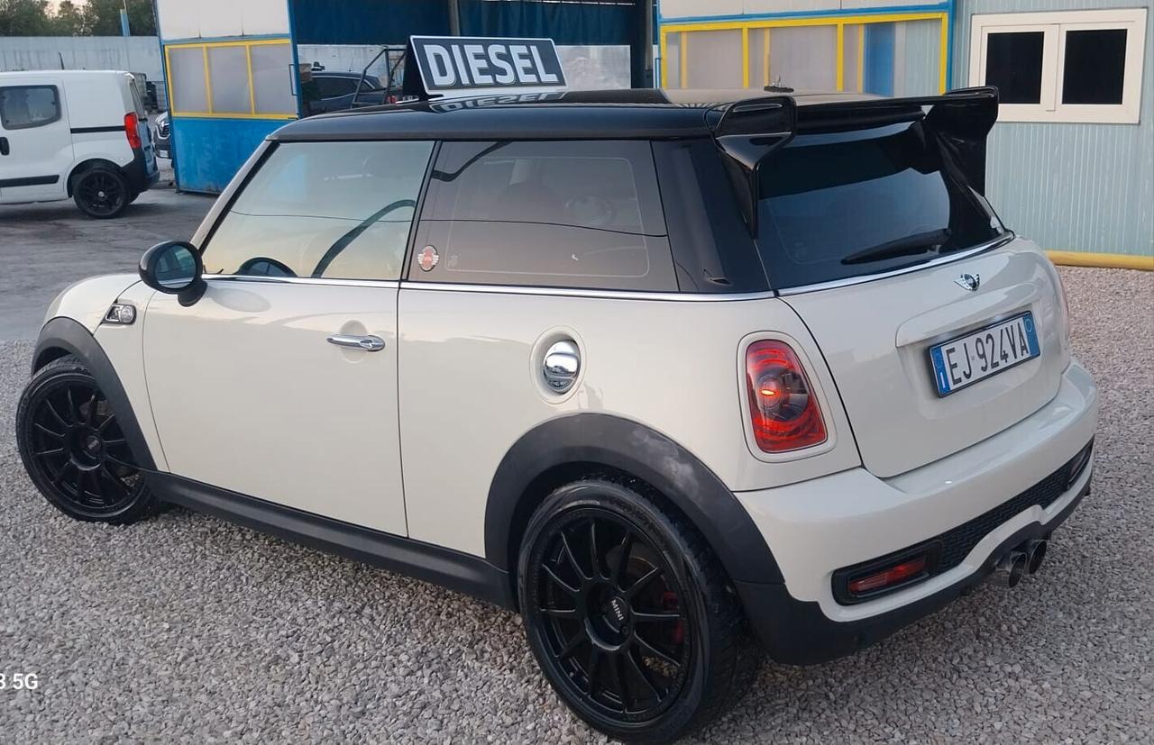 Mini Mini 1.6 16V One D