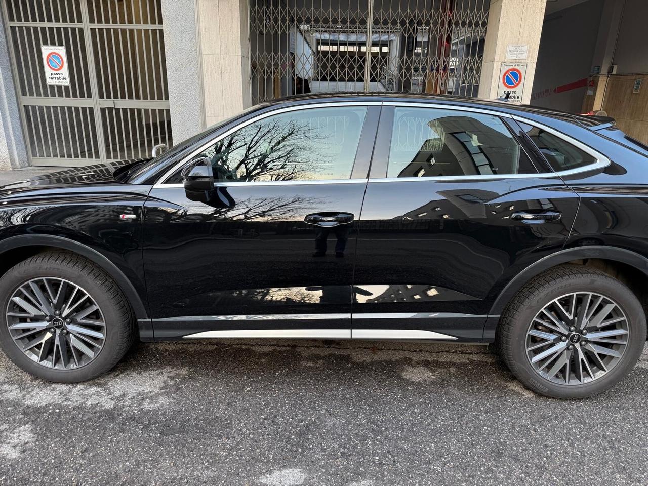 Audi Q3 40 TFSI S tronic S line edition IVA ESPOSTA