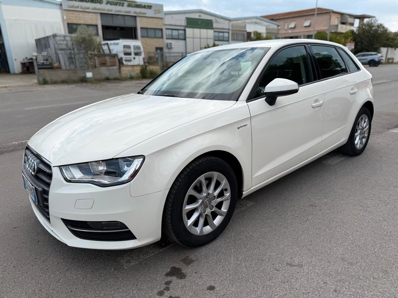 Audi A3 SPB 1.4 TFSI G-TRON AMBITION