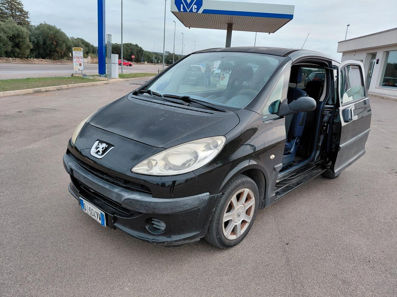 Peugeot 1007 1.4 Happy