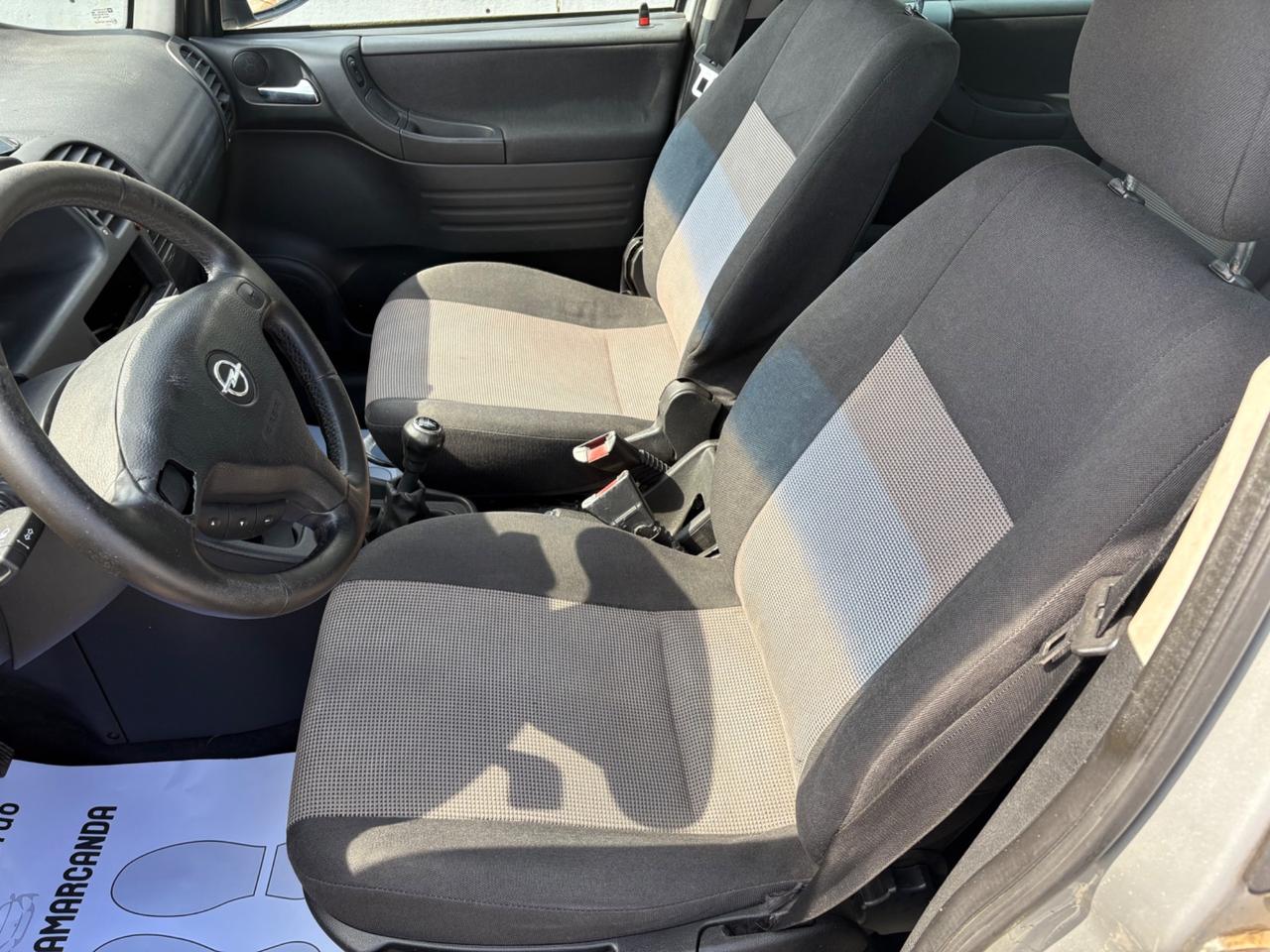 Opel Zafira 1.6 16V 7 POSTI METANO 2005
