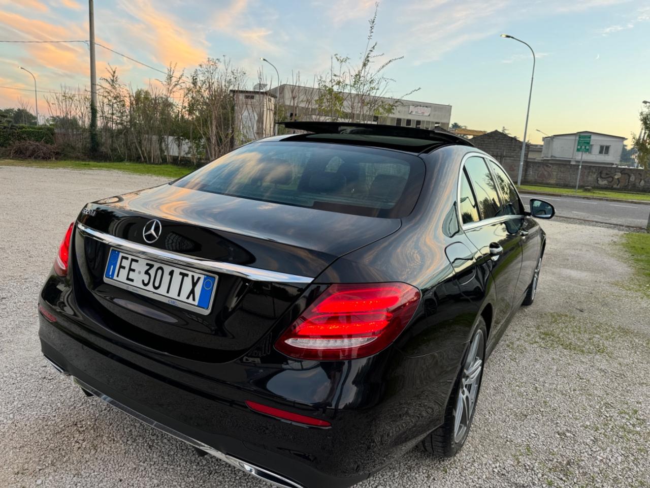 Mercedes-benz E 220 E 220 d Auto Premium Plus AMG Navi Tetto Burmester Full Top