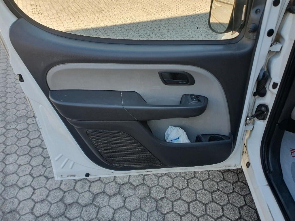 Fiat Doblo Doblò 1.9 MJT 105 CV Active