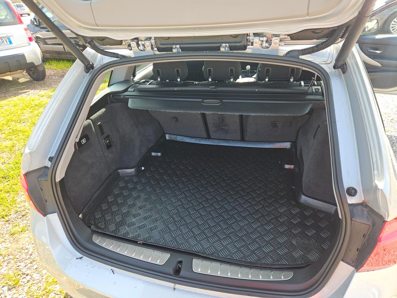 Bmw 318d cv 150 Touring Luxury manuale