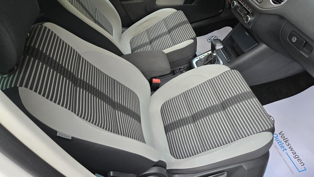 Volkswagen Tiguan 2.0 TDI DPF 4MOTION DSG Sport &