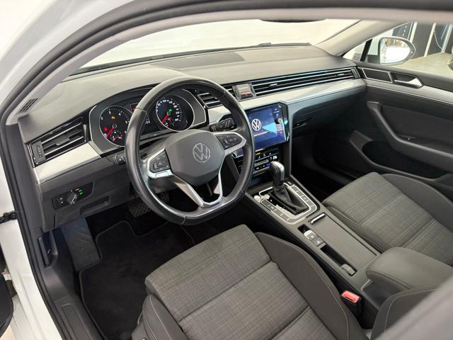 VOLKSWAGEN Passat Variant 2.0 TDI DSG Business