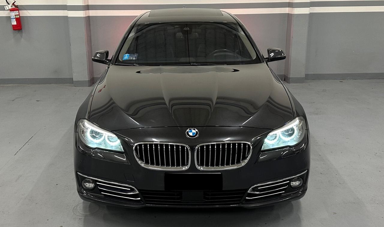 Bmw 530d xDrive 258CV Touring Luxury