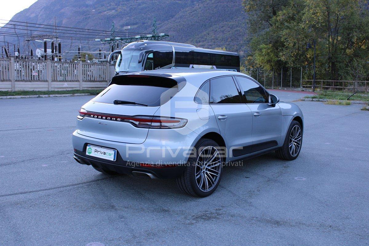 PORSCHE Macan 2.0