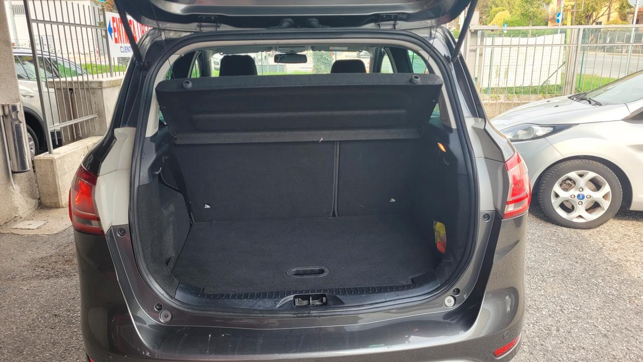 Ford B-Max 1.5 TDCi 95 CV Business Titanium
