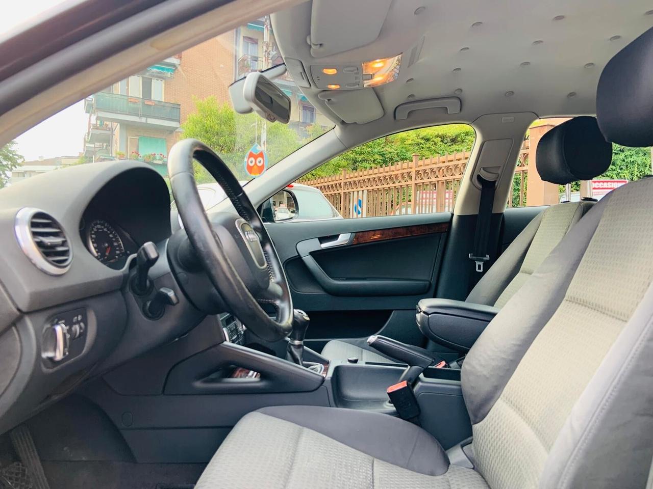 Audi A3 1.6 TDI 105CV