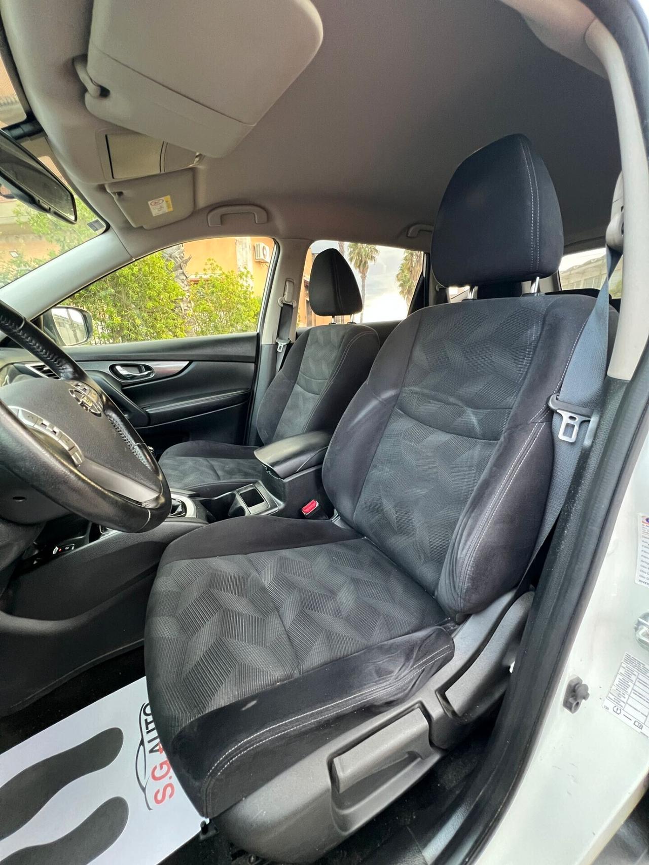 Nissan X-Trail 1.6 dCi 2WD Tekna